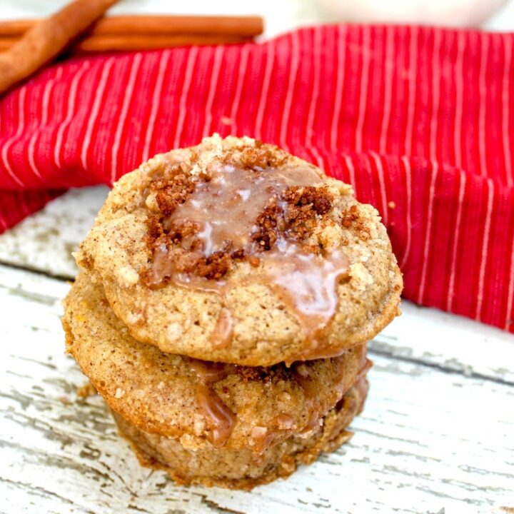 Pumpkin streusel cookies