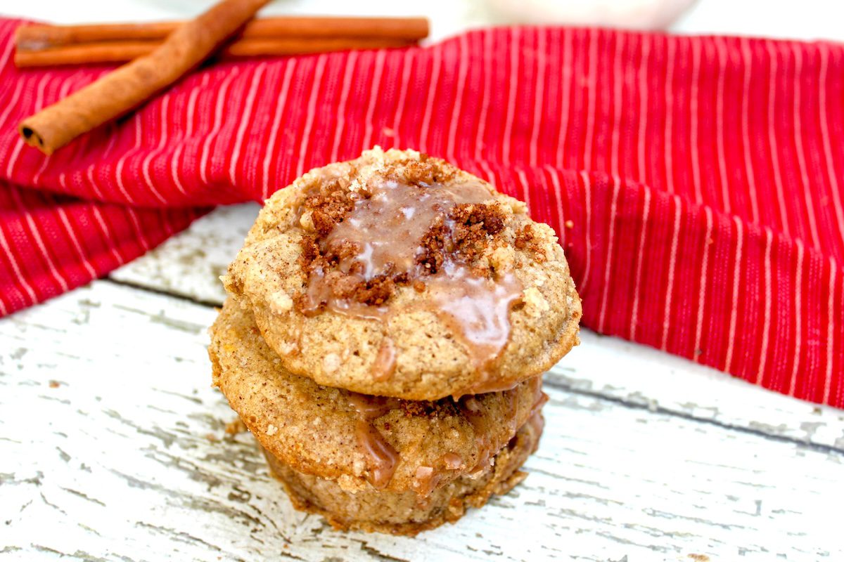 Pumpkin streusel cookies