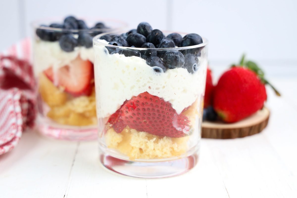 Two glasses of patriotic trifles