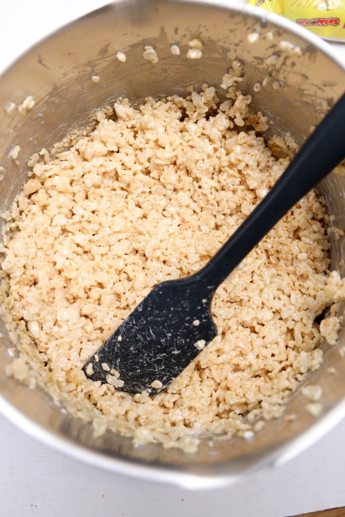 rice krispied added on marshmallow and butter mixture