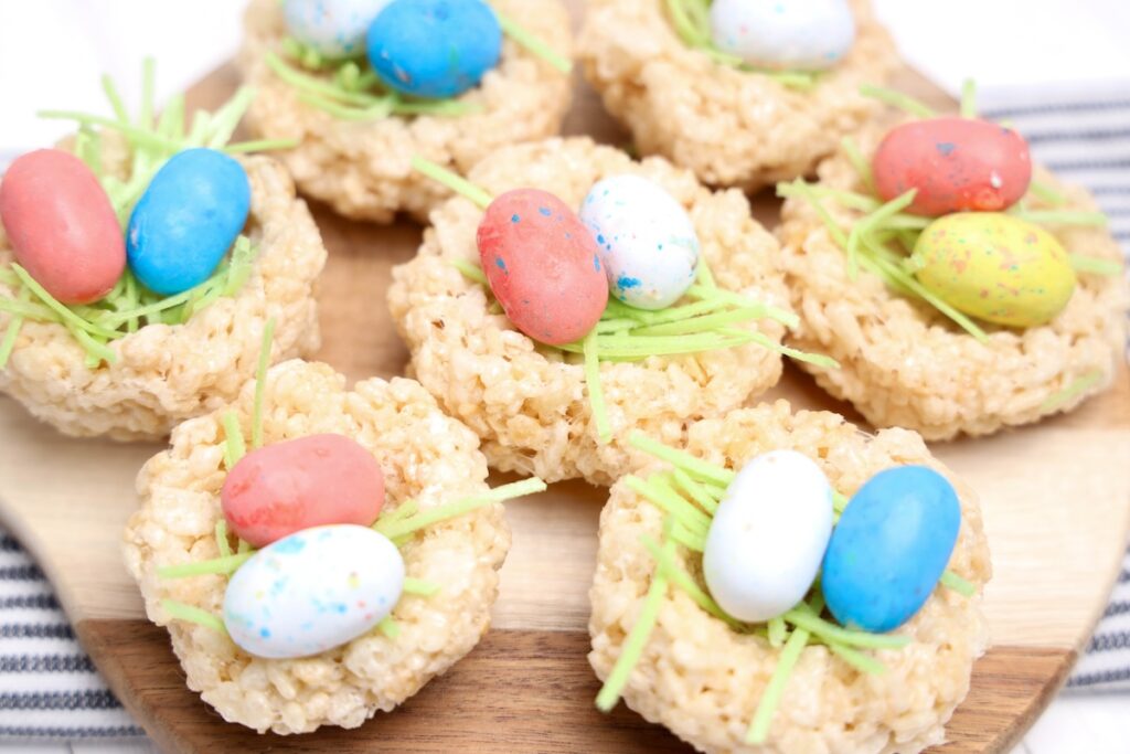 robin eggs nest rice krispie treats