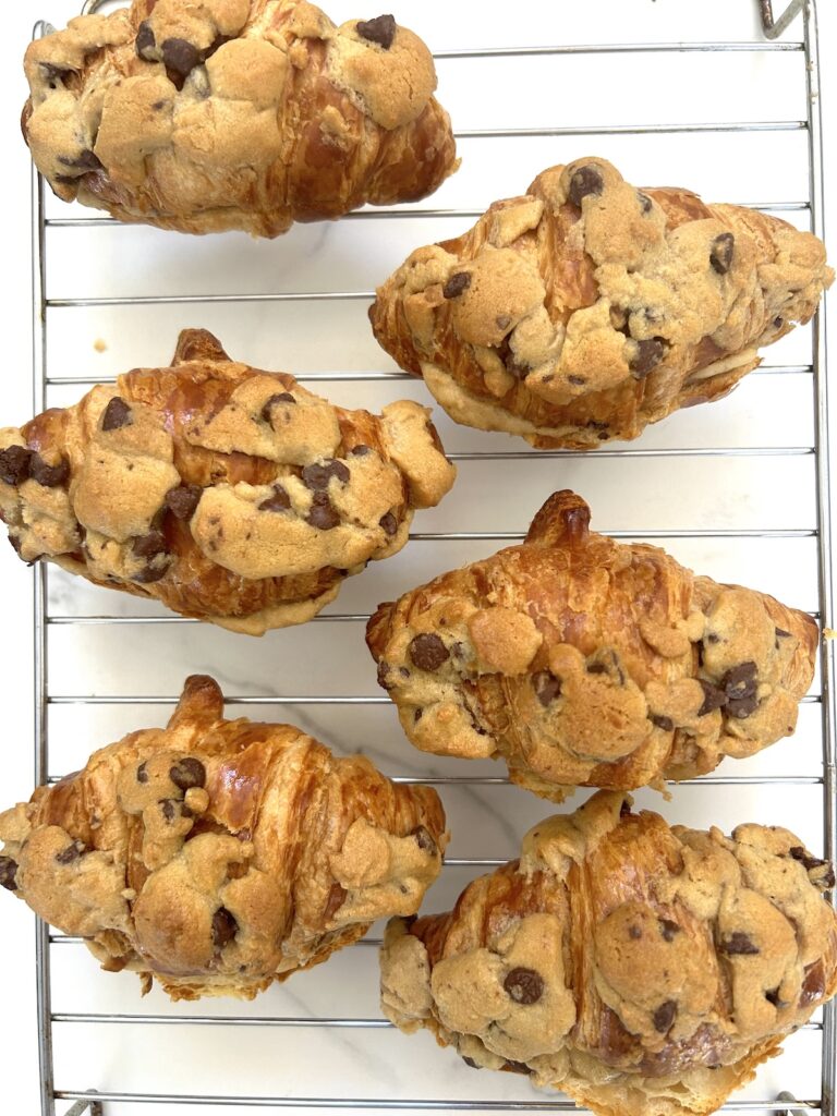 baked chocole chip cookie dough in a baking rack