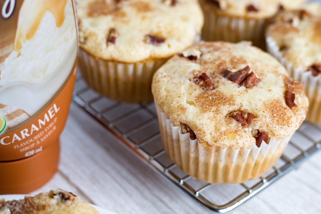 baked cinnamon pecan cream cheese muffins