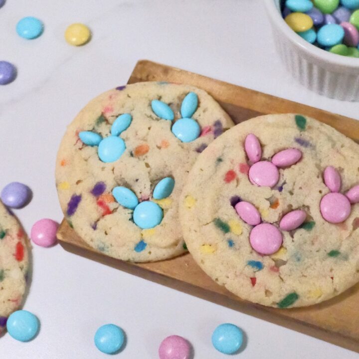 m&m bunny cookies with yellow, blue, purple, and pink m&m candies