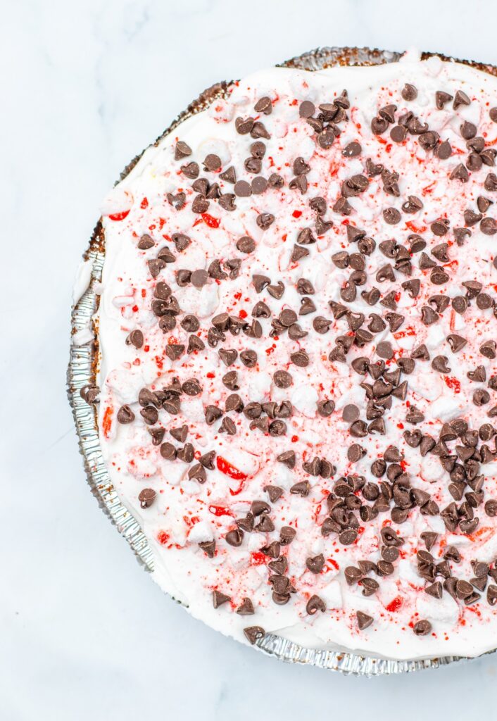 close up of a peppermint pie in the pie tin